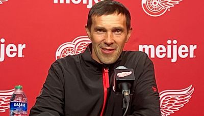 Red Wings prospects awestruck seeing Pavel Datsyuk at development camp