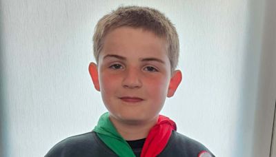 Boy, 10, celebrates achieving all 57 Cubs badges