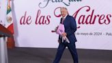 AMLO felicita a las mamás mexicanas por el 10 de Mayo en ‘La Mañanera’: “Hay amor eterno para ellas”