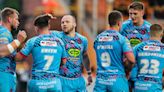 Off-key Wigan go top with battling win at Castleford