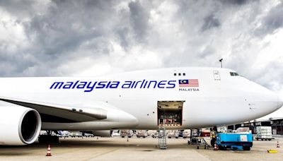 Kuala Lumpur-bound Malaysian Airlines makes emergency landing in Hyderabad due to engine failure