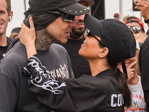 Kourtney Kardashian and Travis Barker Share a Sweet Moment at His Run Travis Run 5K Event - E! Online