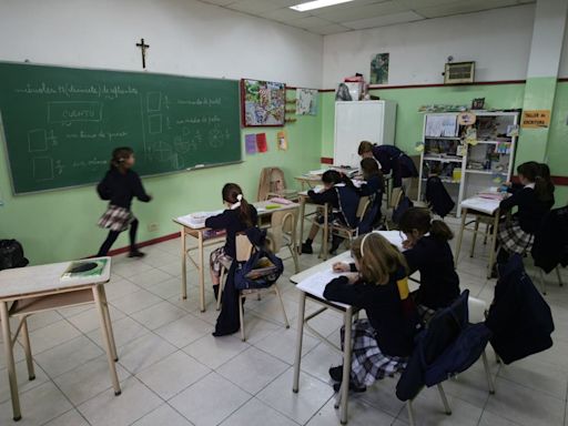 Vouchers educativos: cómo y dónde reclamar si no te pagan la ayuda del Ministerio de Capital Humano