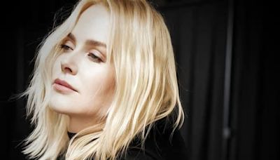 Nicole Kidman, addio ai boccoli: ecco il nuovo caschetto platino