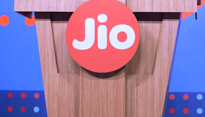 Reliance Jio top prepaid plans with free Netflix, Disney+ Hotstar, Amazon Prime Video, other benefits — Full list here