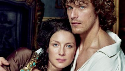 Outlander stars celebrate Sam Heughan's 11 year anniversary as Jamie Fraser