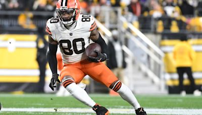 Former Browns WR Jarvis Landry set to tryout during rookie minicamp with Jaguars