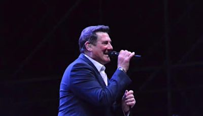 Tony Hadley torna in Sardegna, il 22 agosto ad Alghero