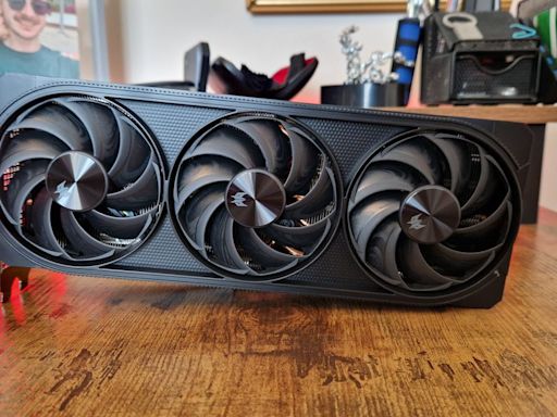 AMD Radeon RX 7800 XT review: “4K prowess without dipping into dangerously expensive, high-end territory”