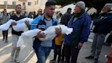 Agencia de ONU dice que no puede entregar ayuda al norte de Gaza; crece temor de una hambruna