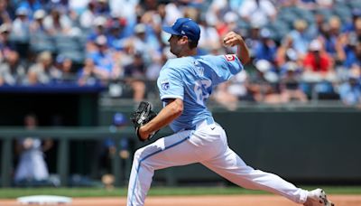 Royals Dominate Guardians 6-2: Seth Lugo Strikes Out 10 in Commanding Win