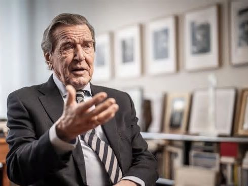 Altkanzler Gerhard Schröder: Draht zu Putin kann vielleicht noch hilfreich sein