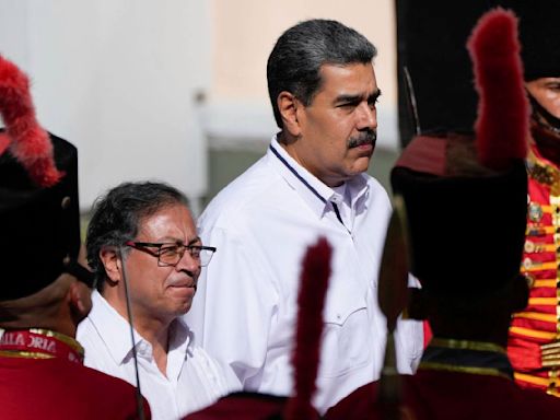 Venezuela's President Nicolás Maduro asks Supreme Court to audit the presidential election