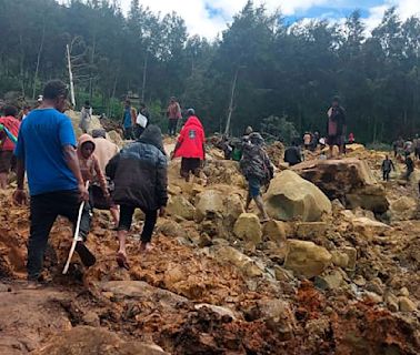 極端氣候肆虐！ 巴西、美國水患 巴紐山崩百人活埋