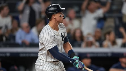 Aaron Judge's MLB-leading 52nd home run snaps career-long drought, sparks Yankees' 5-4 comeback win over Red Sox