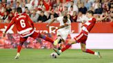 LaLiga. El Sevilla abraza la permanencia y deja al Granada al borde del descenso