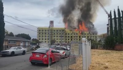 Watch live: Redwood City fire prompts evacuations