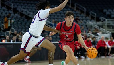 Roster reset: Here's who left, joined the USI men's basketball team this offseason