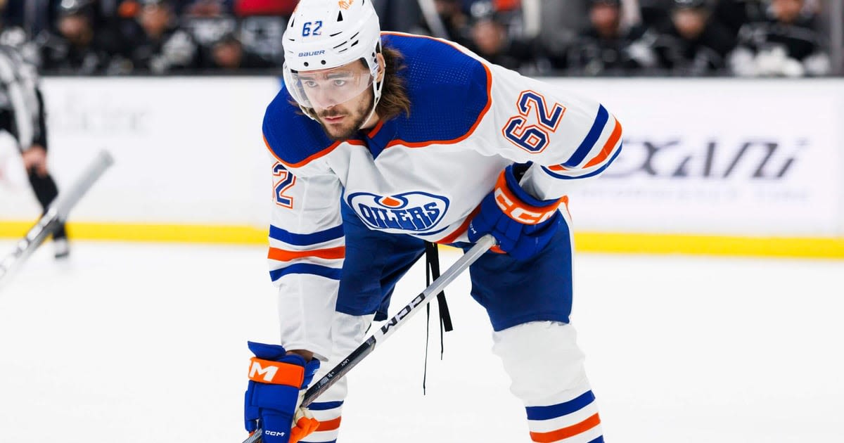 Which Edmonton Oilers roster spots could go to a potential impact rookie?