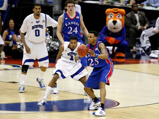 Brandon Rush’s career changed with an injury. He gives advice to KU’s Elmarko Jackson