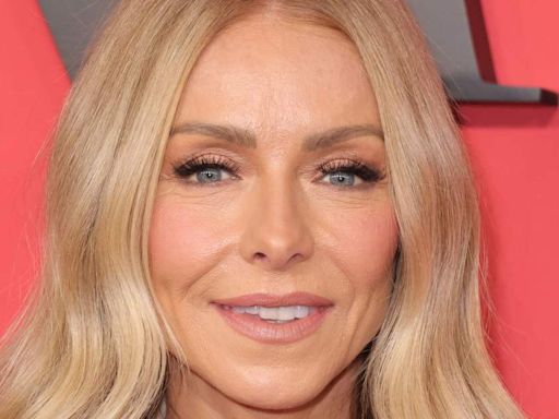 Kelly Ripa Shows Off Incredibly Toned Arms in 'Fire' Red Dress