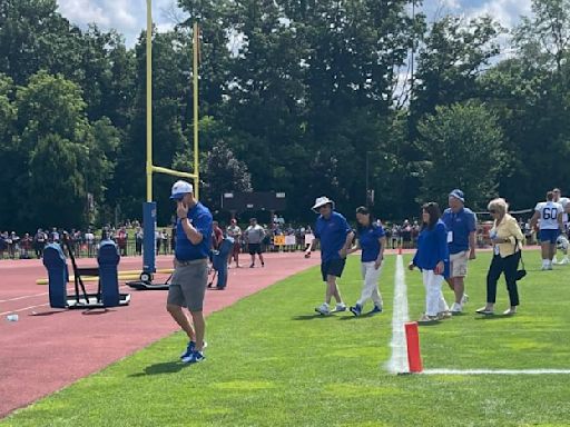 Bills co-owner Kim Pegula helps break team huddle in latest sign of her recovery from cardiac arrest