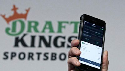 Column: This hilarious lawsuit by the NFL Players Assn. against DraftKings shows the dark underside of sports betting