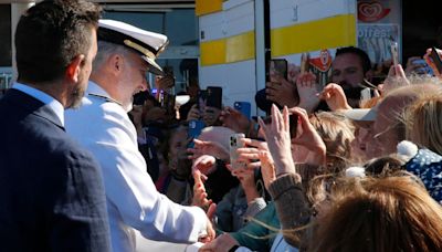 Aplausos al Rey y abucheos a la ministra de Defensa en el Día de las Fuerzas Armadas en Oviedo