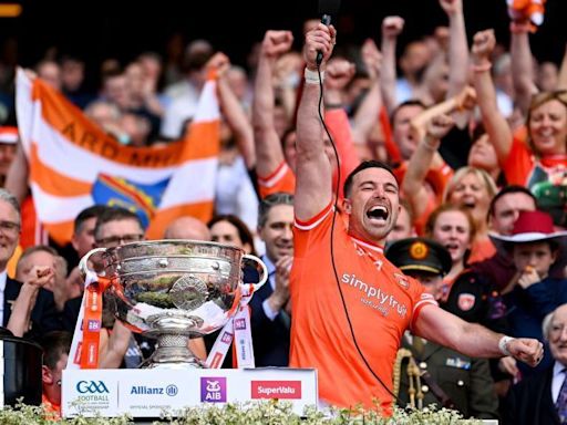 Huge homecoming for Armagh's GAA heroes