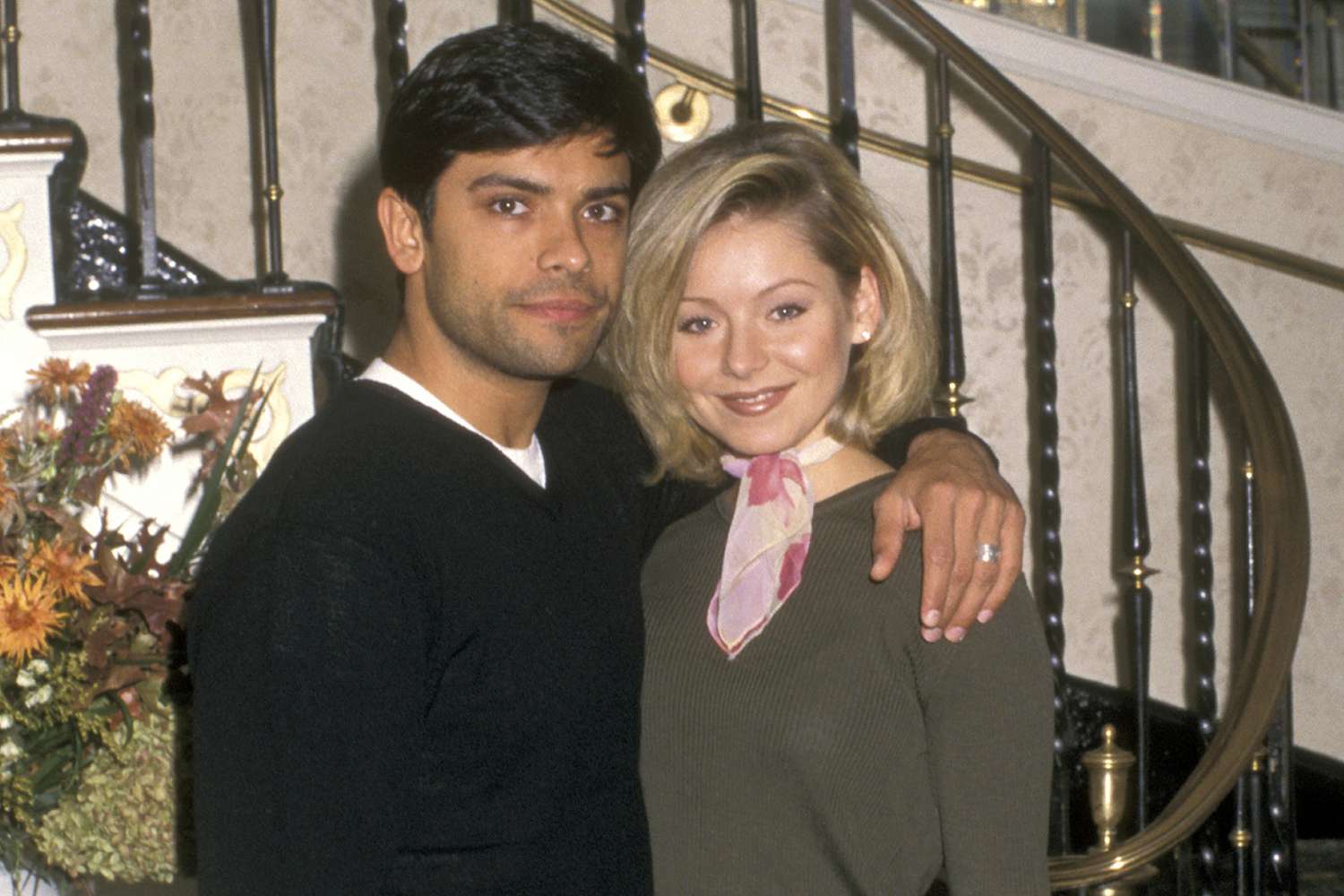 10 Adorable Photos of Kelly Ripa and Mark Consuelos in the First Years of Their Marriage