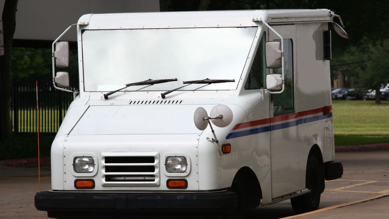 United States Postal Service holding local job fairs