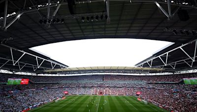 Man City vs Manchester United referee replaced days before Community Shield