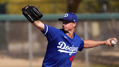 Ex-Dodgers Reliever Signs MiLB Deal With Division Rival