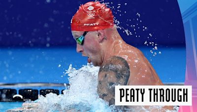 Adam Peaty wins 100m breaststroke heat at Paris 2024 Olympics - video