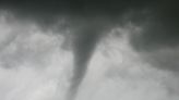 Landspout tornado spotted at golf course in Hollister