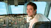 Here’s the safety reason why airlines don’t allow pilots to have beards