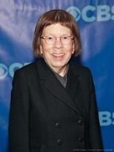 Linda Hunt