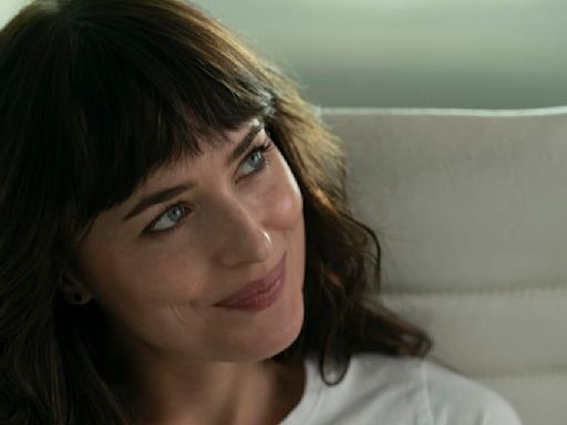 ‘Am I OK?’ Review: Dakota Johnson’s Delayed Awakening