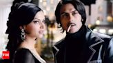 THIS is where Shah Rukh Khan and Farah Khan pitched 'Om Shanti Om' to Arjun Rampal | - Times of India