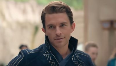 Jonathan Bailey is Oz's most eligible bachelor in new 'Wicked' teaser