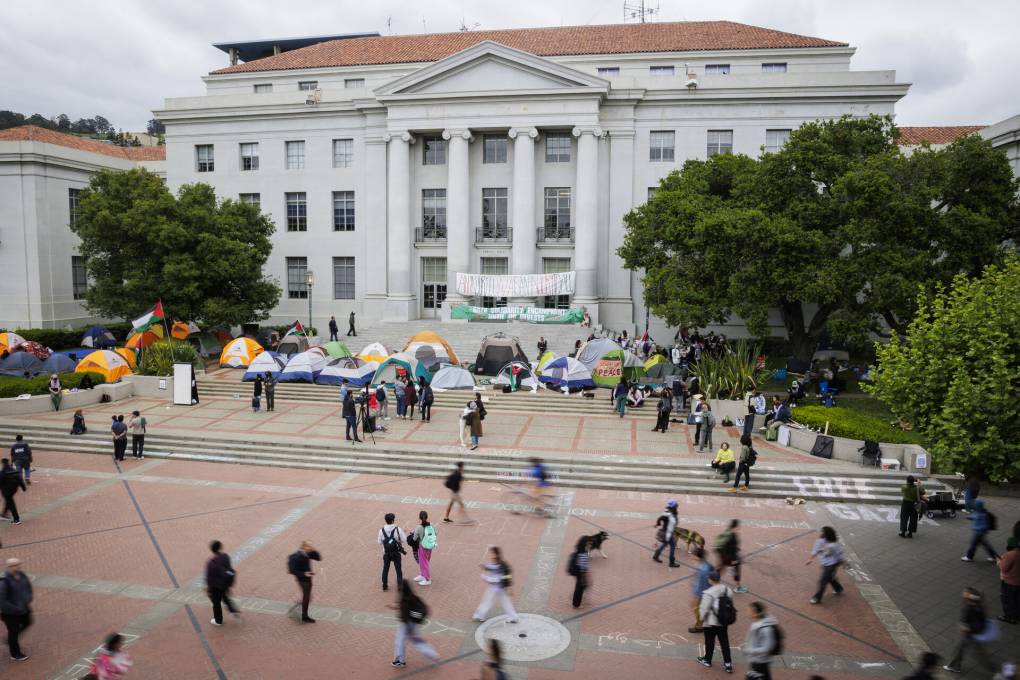 UC Berkeley Firebomb Suspect to Face Federal Charges Within Days, Attorney Says | KQED