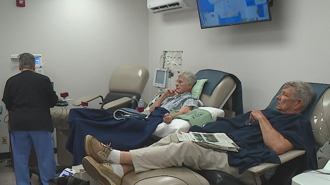Last chance for high school seniors to get red cord from Coastal Bend Blood Center program