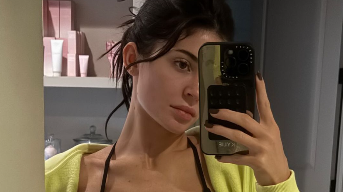 Kylie Jenner Paired the Perfect Alo Bra With Model-Approved Sneakers