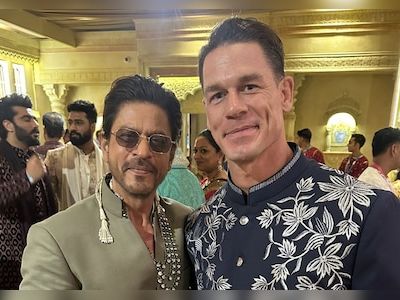 John Cena shares pic with SRK, talks about Indian superstar's 'positive effect' on his life - CNBC TV18