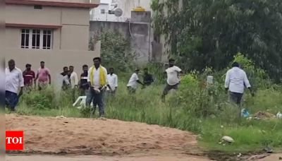 Andhra Pradesh town tense as TDP-YSRCP workers clash during MP visit | Amaravati News - Times of India