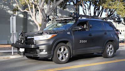 Feds tell Zoox to send more info about autonomous vehicles suddenly braking
