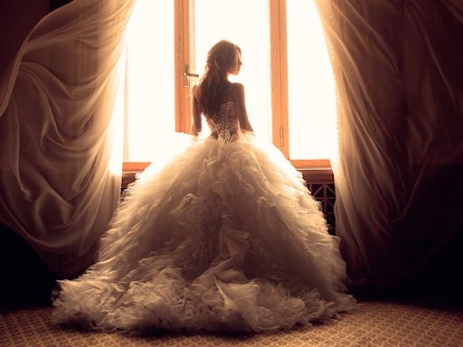 The 'Sepia Tone Bride' Drama is a Valuable Lesson for Photographers