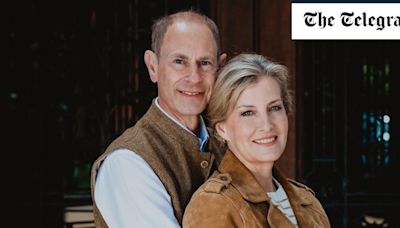 Duke and Duchess of Edinburgh celebrate silver wedding anniversary with portrait