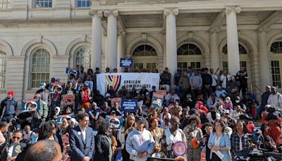 Hundreds of African immigrants in New York City rally for more protections