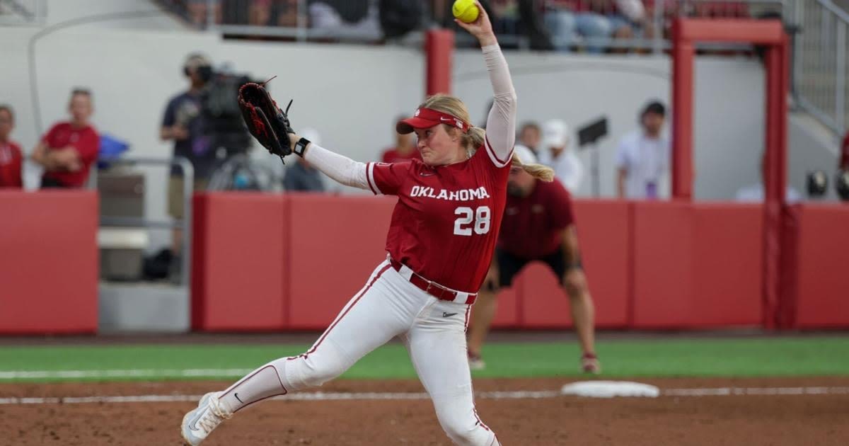 'Uncomfortable' situations against Florida State prepared Kelly Maxwell for WCWS